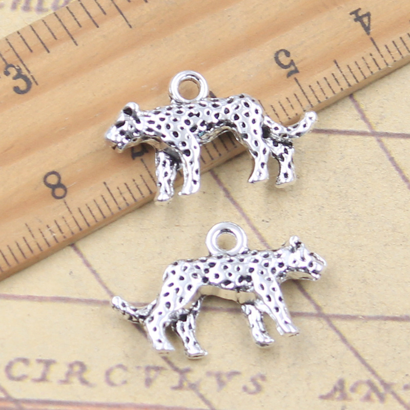 10pcs Charms 3D Animal Cheetah - Vintage Fashion Finds recension och pris