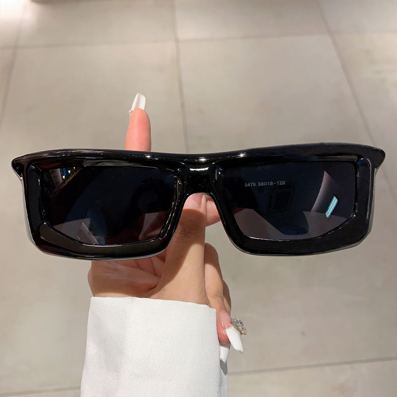 Y2k Wrap Round Men Sunglasses  - Vintage Fashion Brands recension och pris